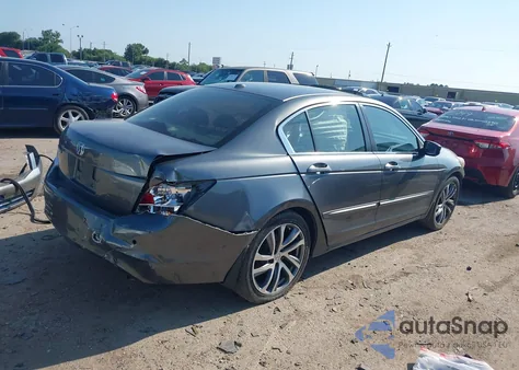2008 Honda Accord 2.4 Ex-L z USA, uszkodzony, nr VIN JHMCP26898C010066
